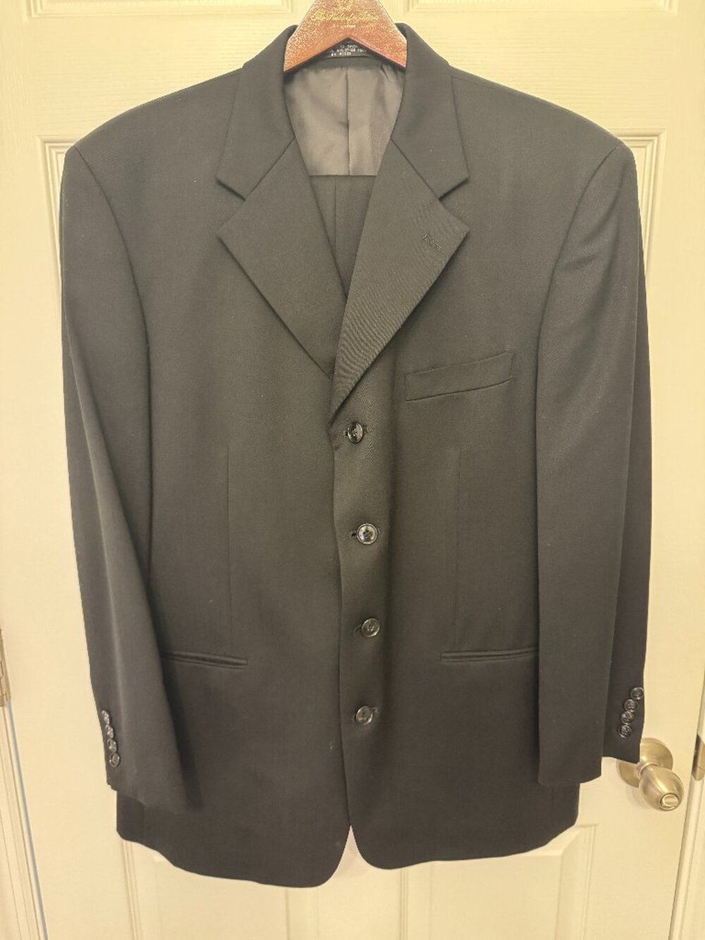 Albert Nipon Black 100% Wool 2pc Suit Jacket Pants Golden Fil USA Made 42R